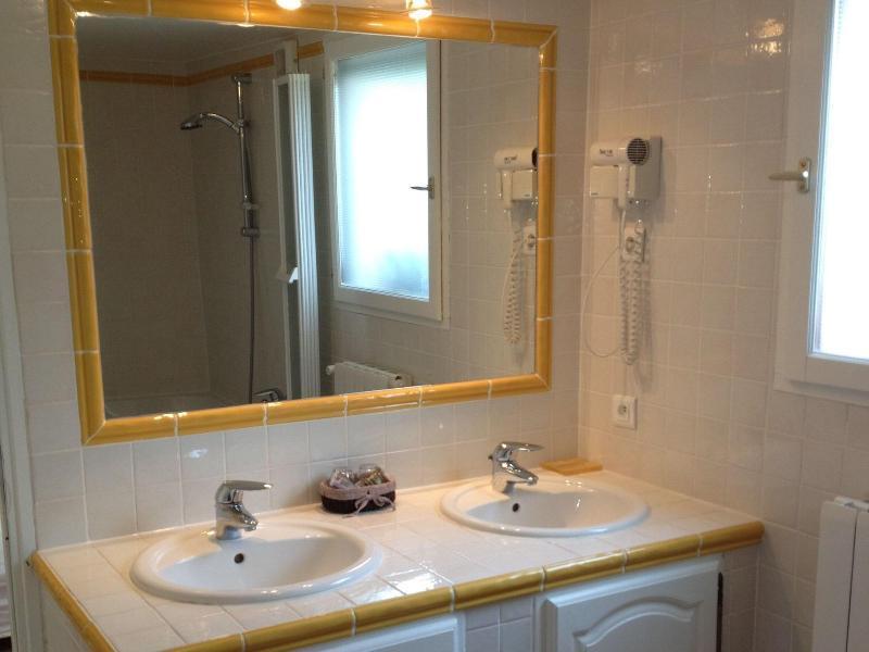 B&B With Charm, Quiet, Kitchen, Sw Pool. Grasse Extérieur photo